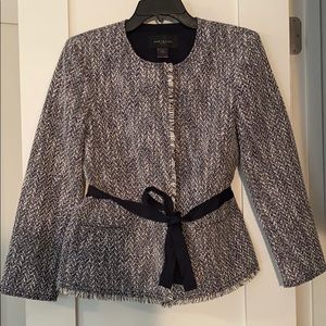 Tweed jacket with ribbon waist